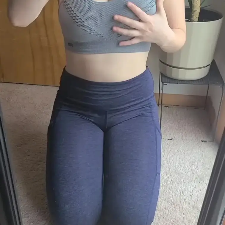 🎥