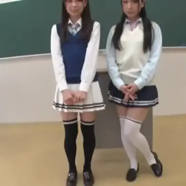 ダブルパンチラ 
美少女２人のパンチラ 動画
パンチラ 好きにお勧めです