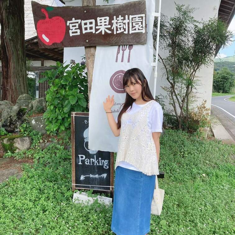 昨日はお洋服褒めてもらえて
とっても嬉しかったのでまた載せちゃう❣️

実は昨日・・

かなりスゴイの撮ったの