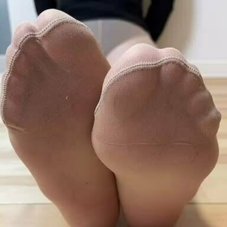 2日目パンスト
鼻をスリスリしてあげる