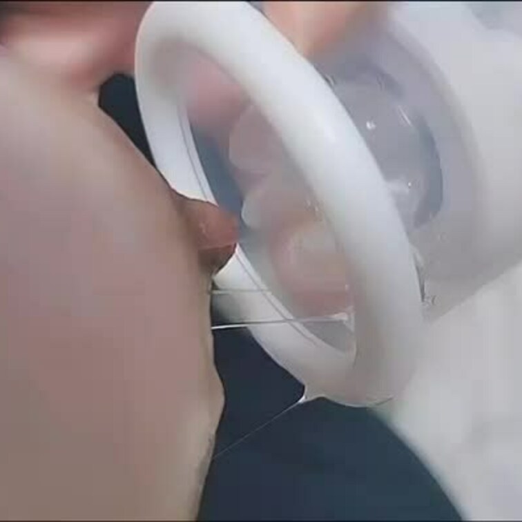 これ気持ち良すぎてやばい( ｡º﹏º｡ )
開発されちゃうかも…💕
