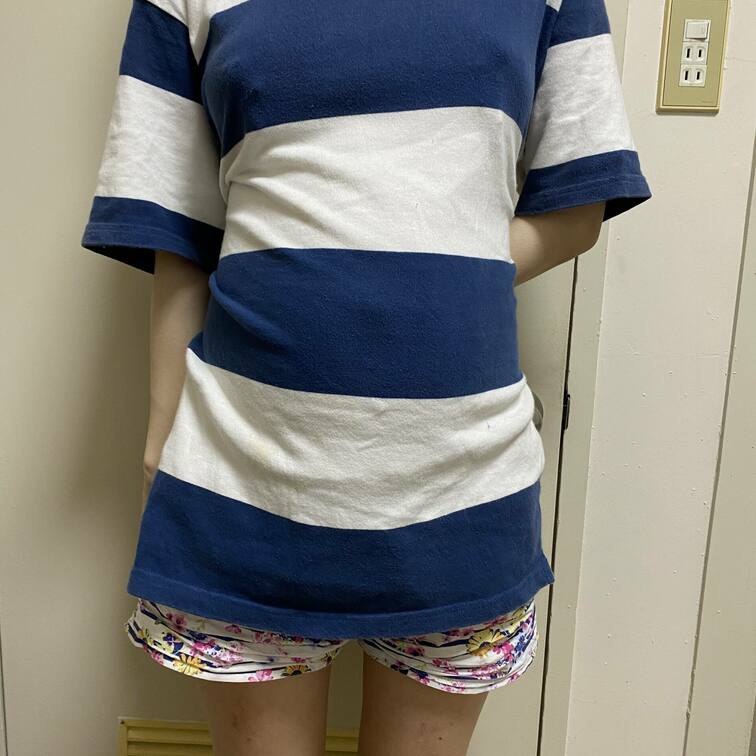 現在ノーブラ生活中。
期間は○○○乳が出始めるまで、ですかね？
