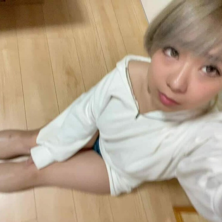 私の体の、柔らかさ♡♡

いろんな体位できちゃうょ？♡♡