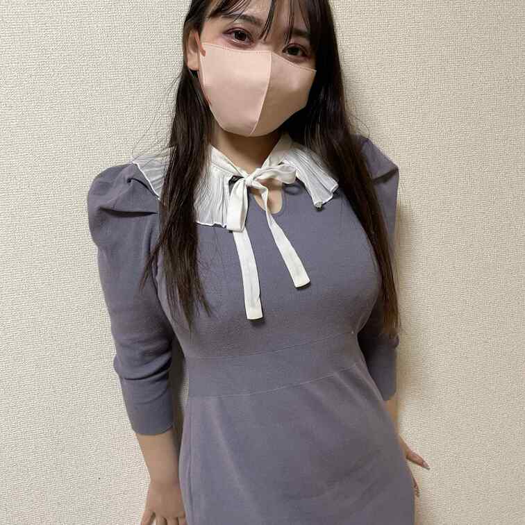 『大学生のパパ活』接し方、声、雰囲気が素晴らしい子です。彼女の感じながら楽しくHする姿をぜひご覧ください！