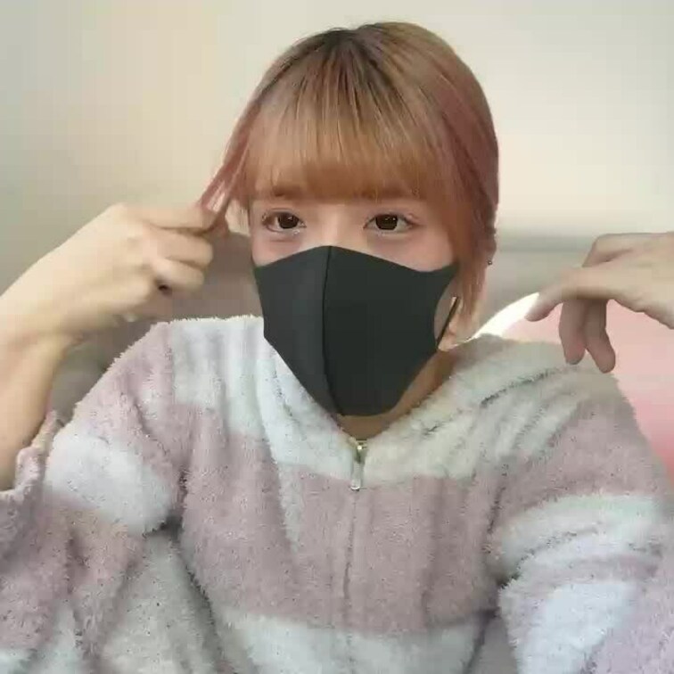 【みれい 20 歳】

みれいさんのライブ配信動画です
生配信 だと、1 回の有料配信を視聴すると、おおよそ平均 