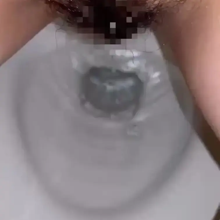 今日のぽぽぽのおしっこ動画🥰