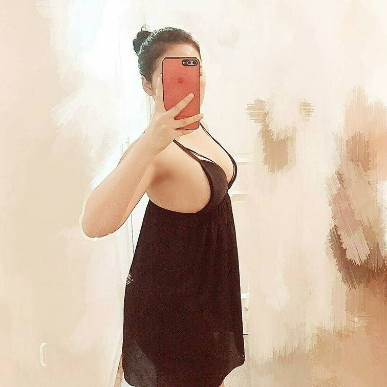このパジャマはエロ見えてる😆