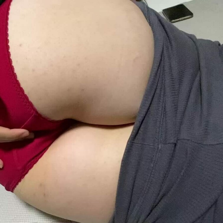 お尻の穴刺激するとおならでやすいの知ってましたか🤫