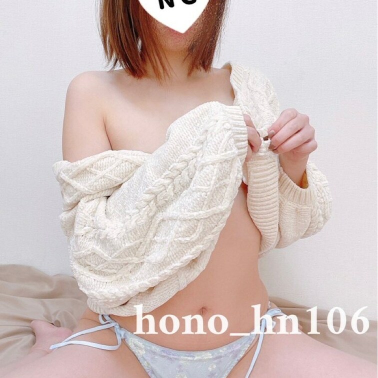 うぅ…待っててね(´;ㅿ;`)
このボタンがうまく外れないの…