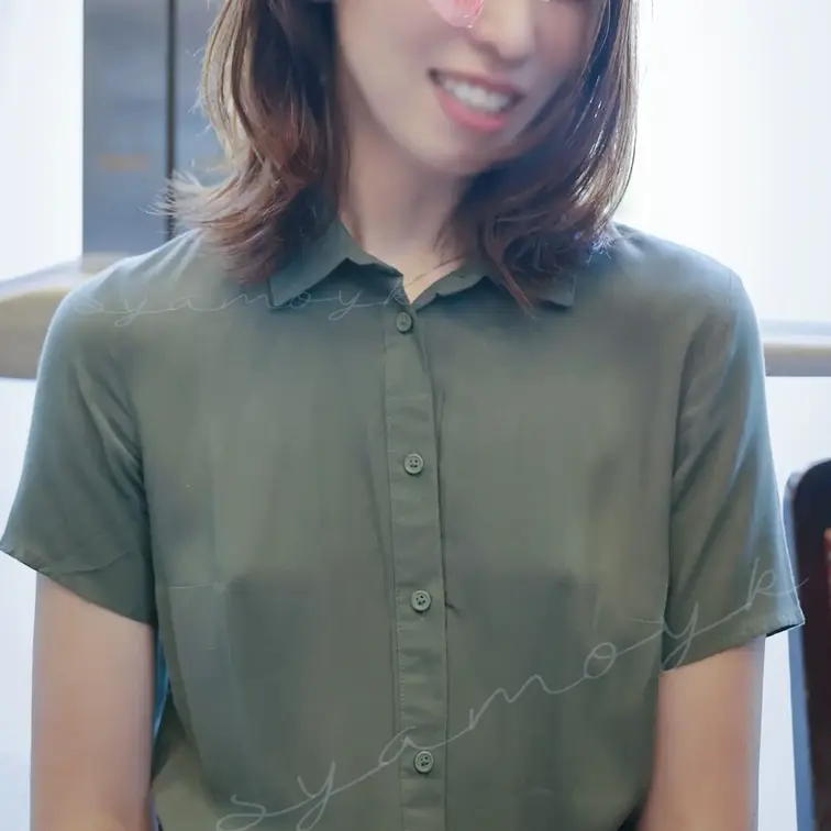 他サイトから引っ越してきました！
おっぱいが小さいからブラは必要ありません♡