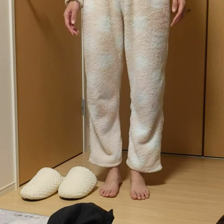 部屋着の着替え動画撮ってみました💛