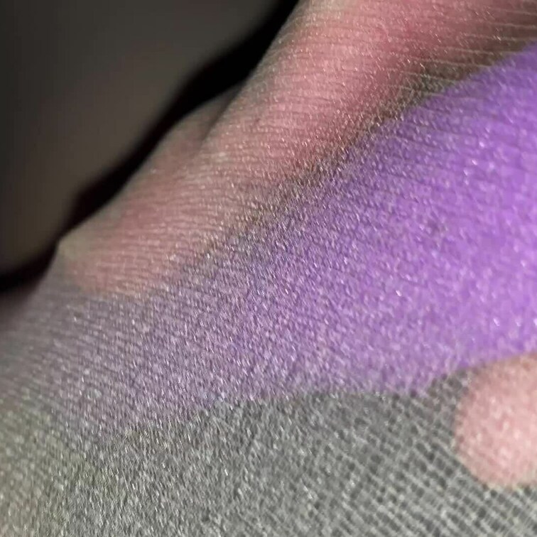 バイブ押し付けちゃって😵
気持ちいい〜💦