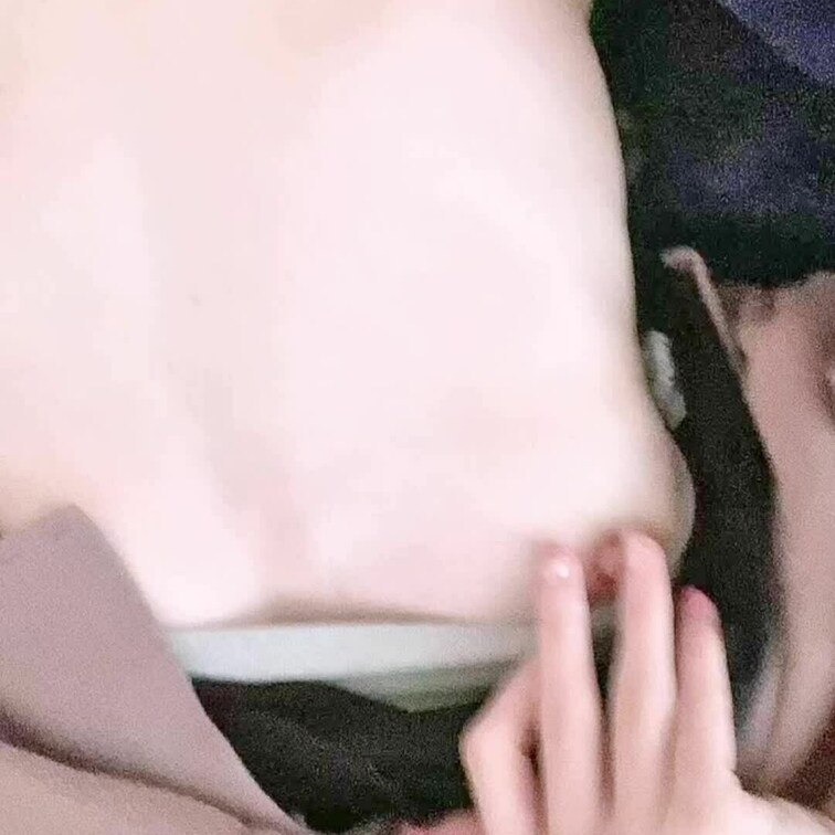 うちのオナニー動画みてね😳
