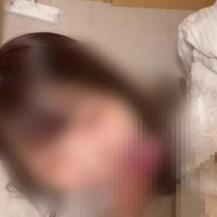 童顔美少女フェラ