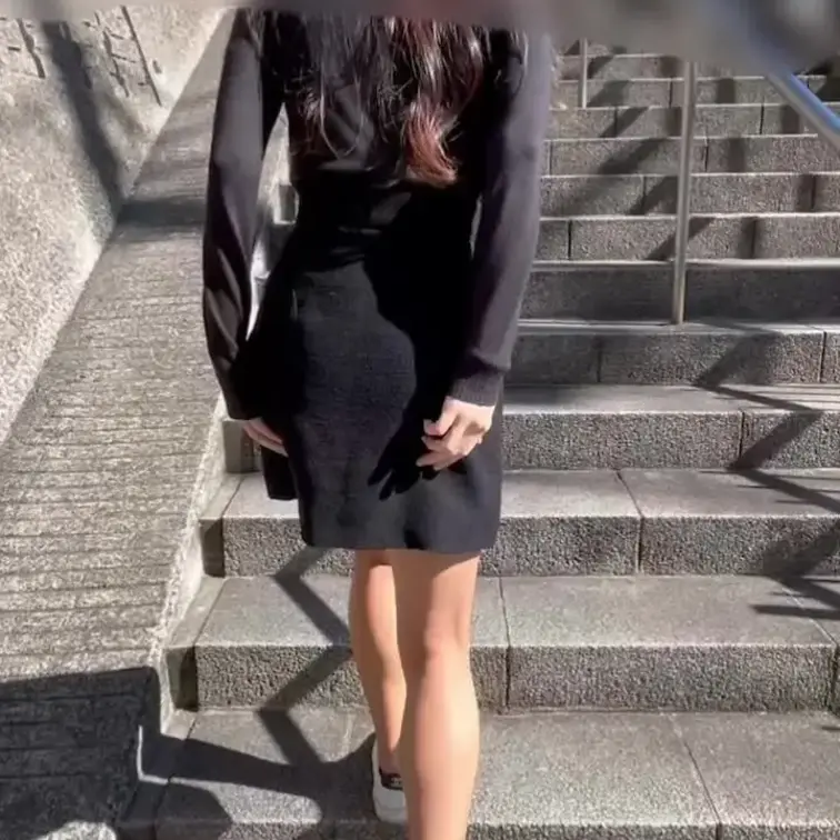 パンモロ尻見せ散歩