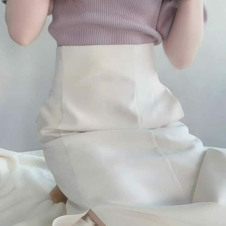 ノーパンパンストのお披露目と、脱ぎ脱ぎ♡

体調悪くしてからなかなか回復せず、女の子の日も重なって気分も落ちちゃって