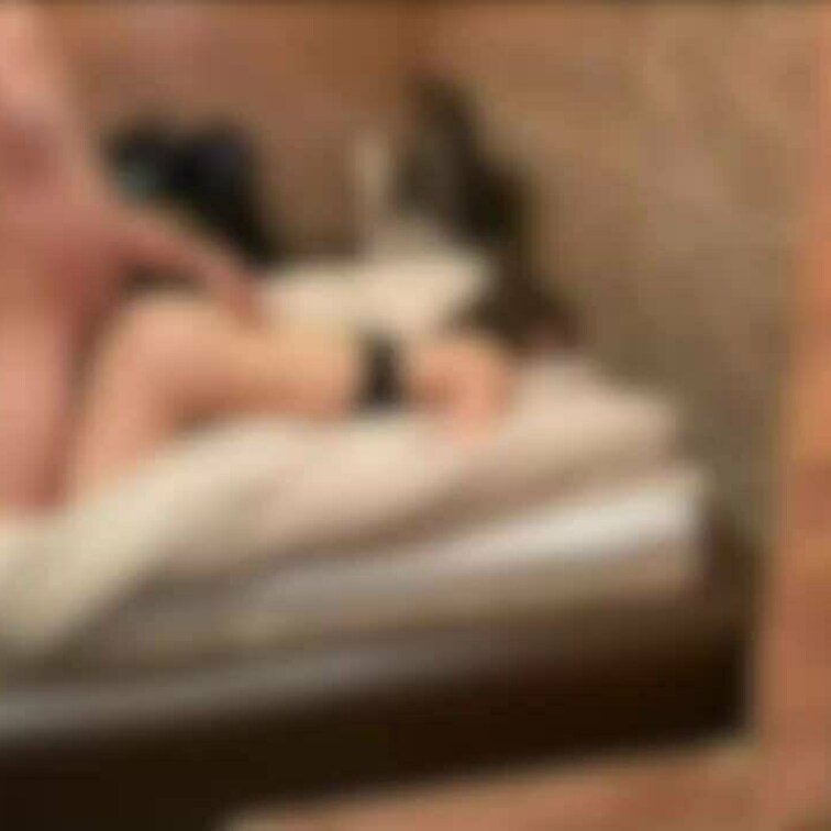筋トレ好き　44歳 人妻
バック