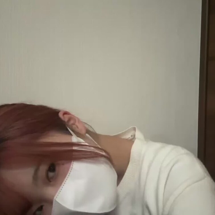 【ほいっぷ 18 歳】

ほいっぷさんのライブ配信動画です
生配信だと、1 回の有料配信を視聴すると、おおよそ平均