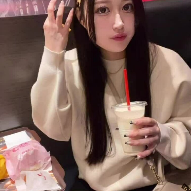 ⇩この子のハメ撮りまとめ⇩
 【 1時間11分 】
 https://myfans.jp/posts/2b5ed6a