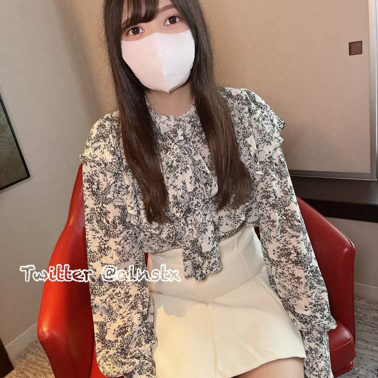 清楚系なのに実はめちゃくちゃエッチな女子大生と複数してきたよ🧏🏻‍♂️
恥ずかしい姿いっぱい撮れたので動画の公開お楽し