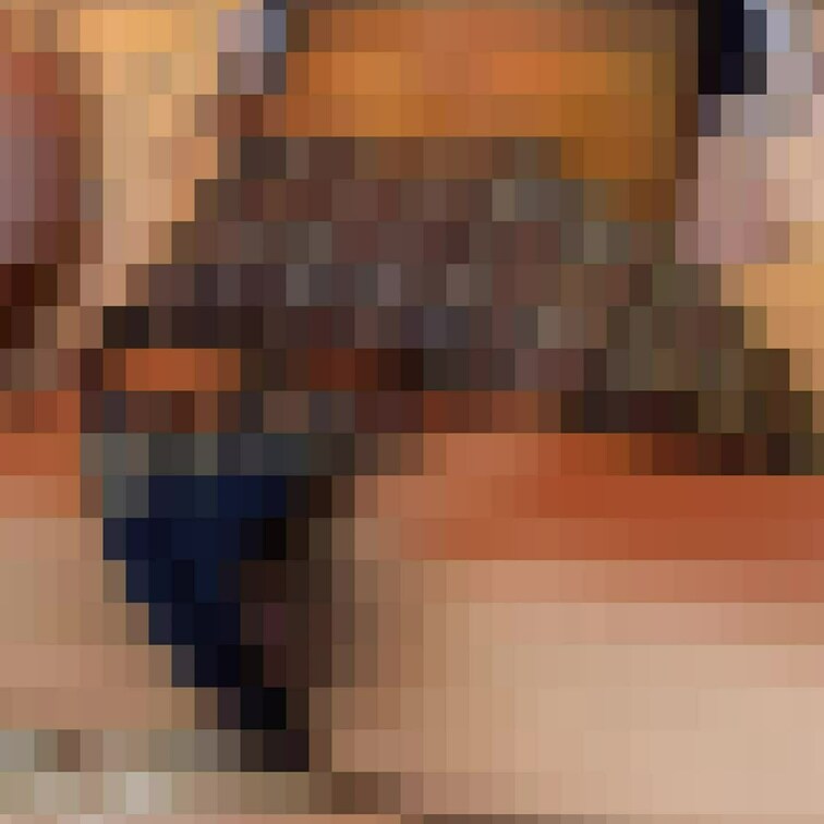 19歳セフとの玩具プレイ

乳首バイブ、パンツ固定バイブ、おなかに電マ押しつけで遊んでみたら反応よかったので。
後