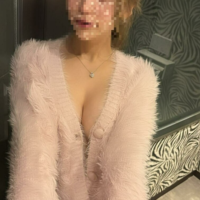 私服でこれが普通です。。