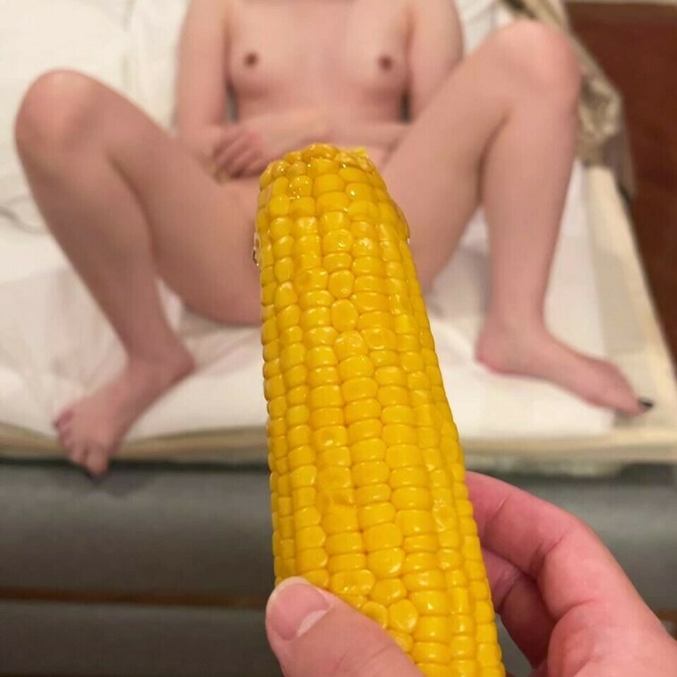 【顔だし】🌽
