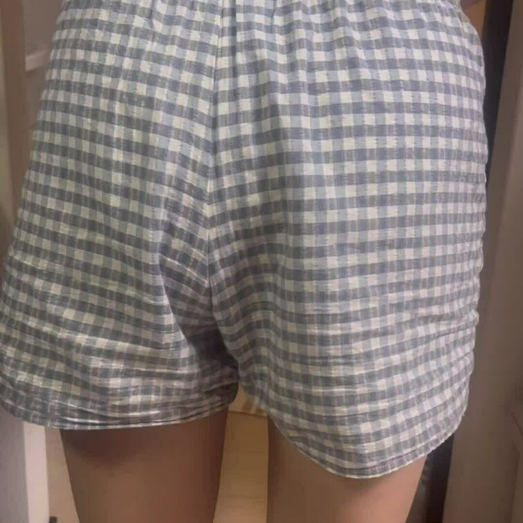 今日のパンティからのお尻です🤣✨