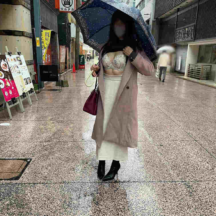 おはようございます!また寝落ちしてた( ̄▽ ̄;) 広島市中心地も大雪でびっくり!積もってるなんて!⛄️ 車使えないかなぁ