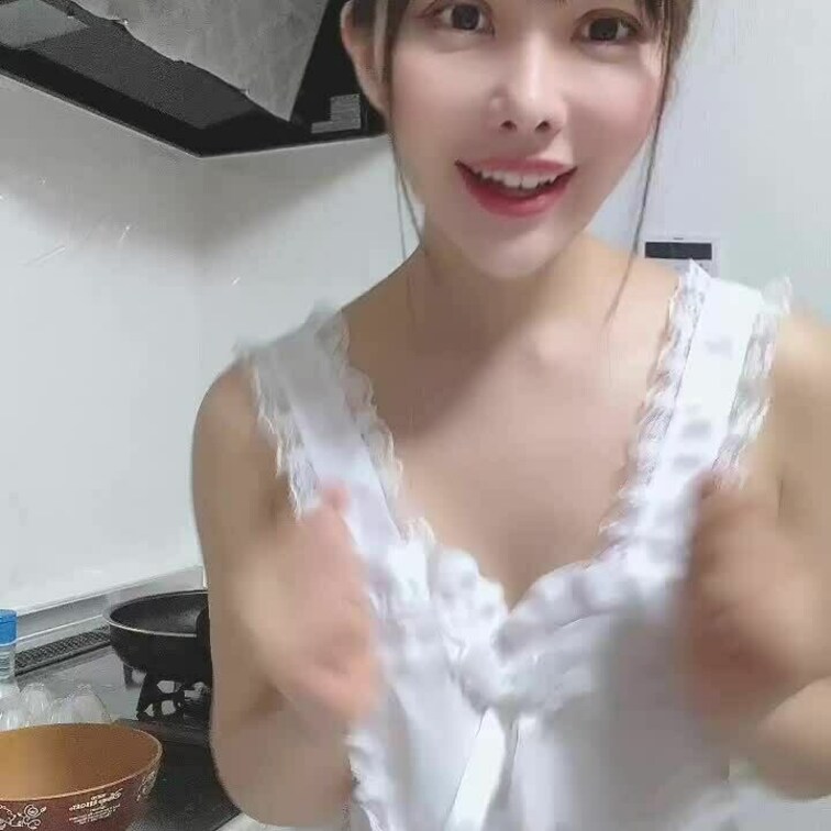 今月最後のまるごとみかんプラン映像は・・

裸で卵焼き企画💓

愛情込めて焼いたので、全部召し上がれ！