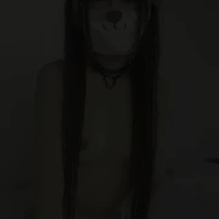 愛犬の日にちなんで、尻尾プラグの挿入動画をアップ🐕
動画時間 約1分48秒