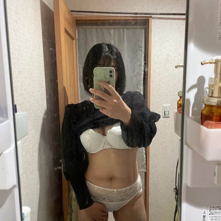 白の下着って色々と勇気いるよね