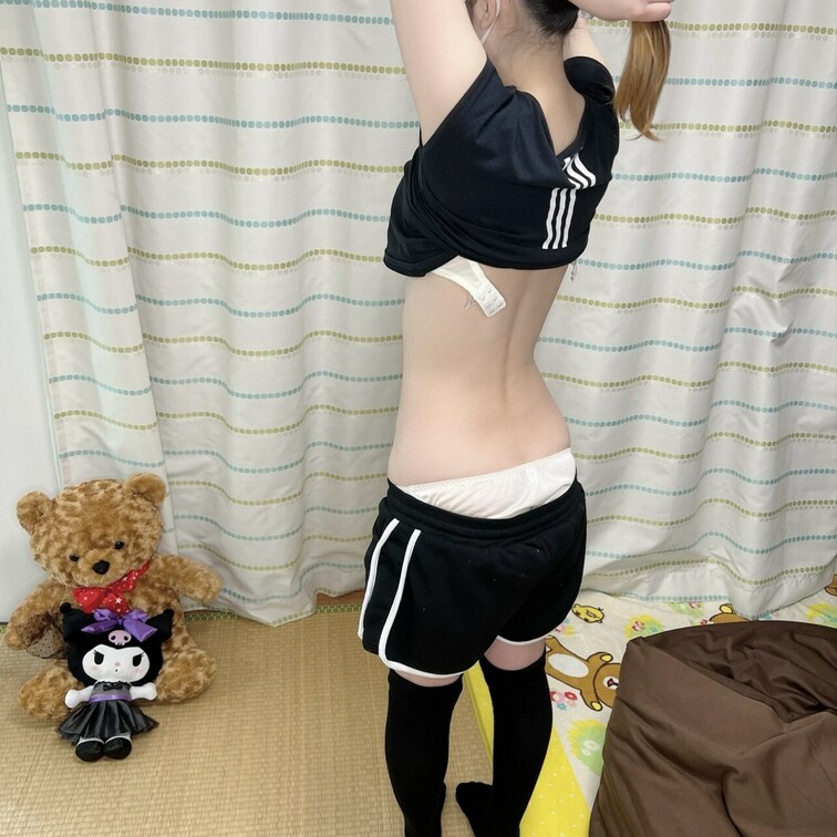 ホック、、、付けてくれる?🌸