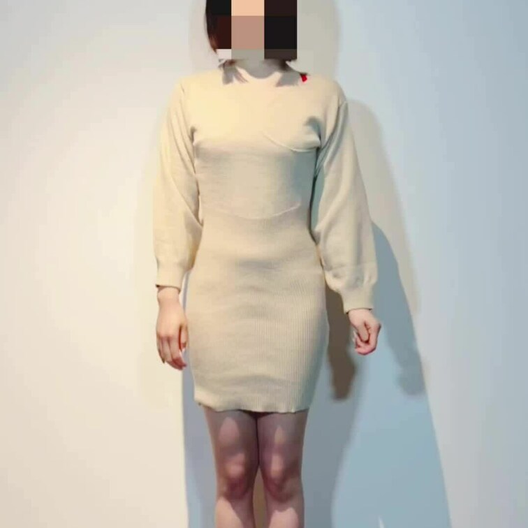 生脱ぎ動画です♪ちょっと大人っぽい服をきてみたのですがお○○○さんっっぽいですか？？