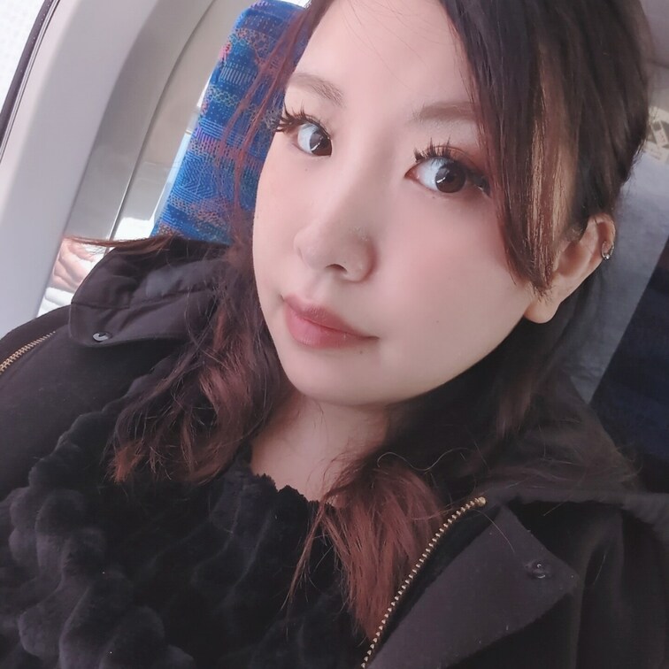 皆様こんばんは、冬の大晦日も近づいてまいりましたね。
私はすっかり体調も良くなって、体調万全！
皆様の予約をお待ちし