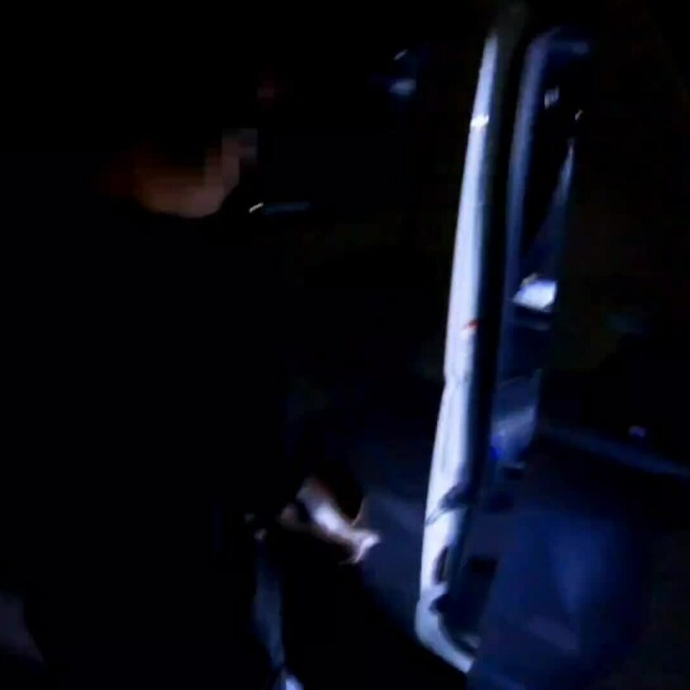 49歳バツイチスレンダーさん
車内で3P生ハメ中出し。顔射に潮吹きまで。サンプルダイジェスト

本編はコチラから↓