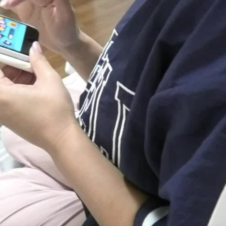 【ファン限定フル動画】🎁

【日常溢れた彼女との自宅デート時のS◯X映像❤️】ベットの上でいちゃいちゃしながら、おか
