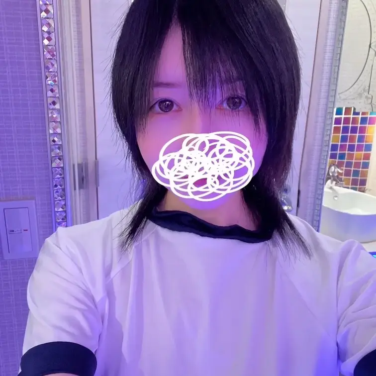 体操着でおもらししちゃいました♡