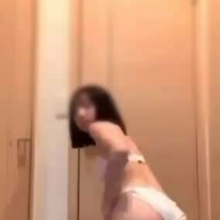 他の女じゃなく私をオカズにしろってさ🤭