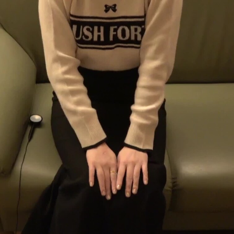 閲覧いただきありがとうございます。
以前出演していただいた、みいなさん２３才の心音３をGcolleで公開しました。下記