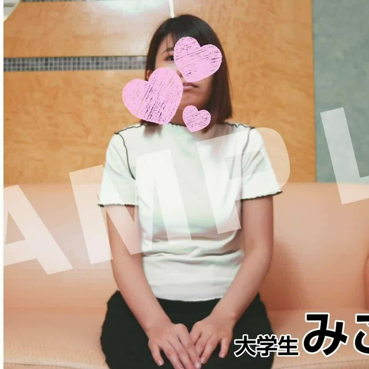 【みこと22さい】大学生をクンニと電マで足指全開５７分【バビンスキー】

膝立ちでオナニーするみことさんがクンニで足