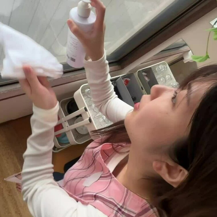 寒くなってくると朝の結露がすごいです😣💦
でも窓は綺麗になるので頑張ってます🍀