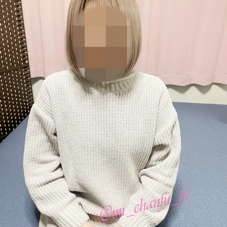 ハッピーバレンタイン♪
み～ちゃんからチョコの代わりに胸ちらお届けします～💕
素敵なバレンタインをお過ごしください🥰