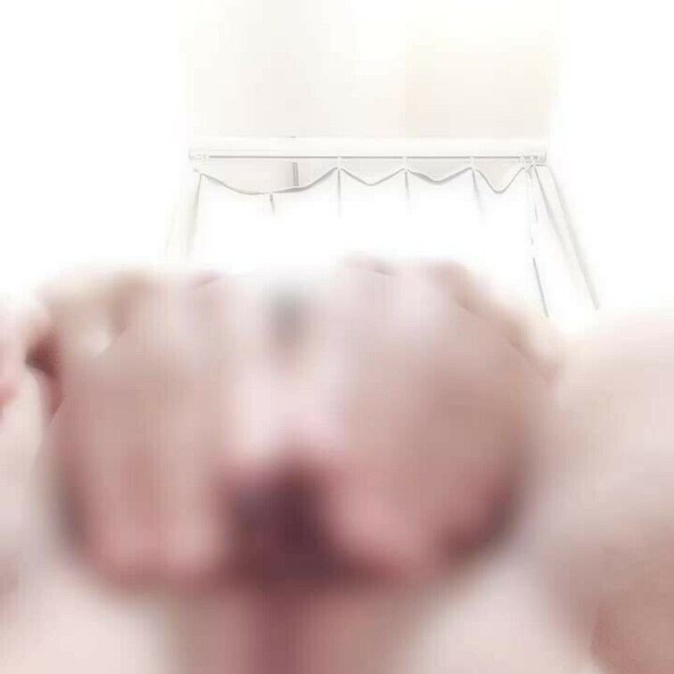 つるつるの
柔らかいおま♡こ、たくさんくちゅくちゅしちゃいました🥰

本気汁も出しながらイっちゃった///