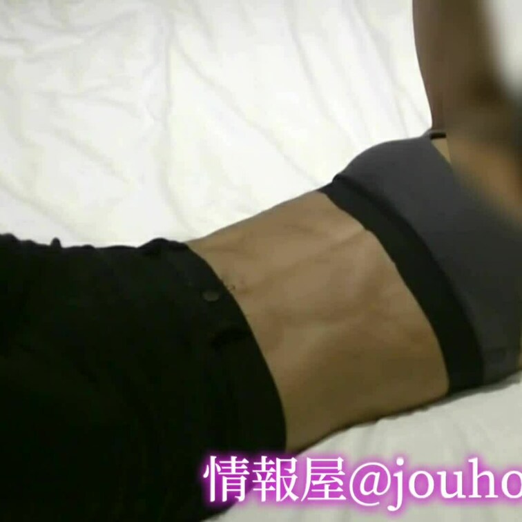 今までで一番の腹筋美女