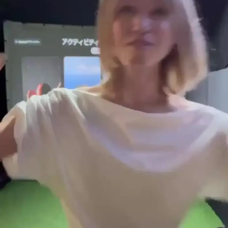 皆様大変お待たせしました！
今回皆様大変お待たせしました！
今回のくすぐり動画はこちらです👍

是非いっぱい見て