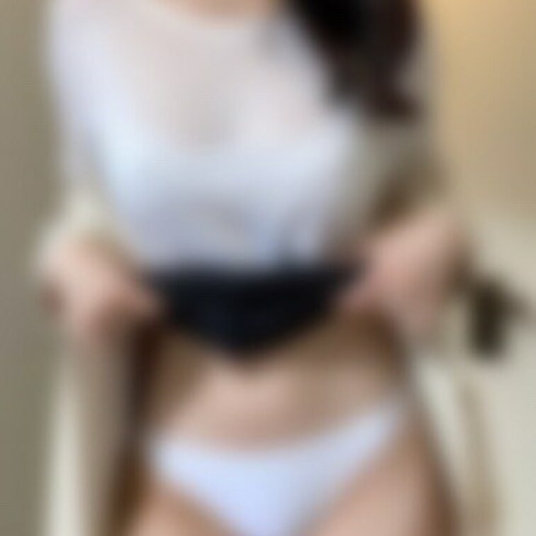 あと2週間でテストも終わり。

そうしたら長期で実家に帰る予定なんだけど。

ちょっと怖いんだよね。

あの