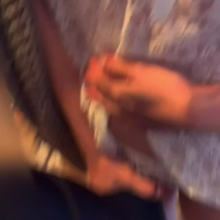 フェラとディルドのアップです。
前々回のショートのメイン動画になります。
