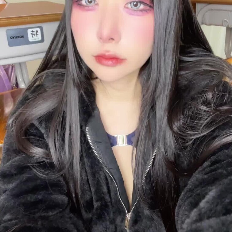 『2025年2月愛してるプラン用動画💗』10分


他サイトの上位プランにて投稿した動画です！

まこぴーを応