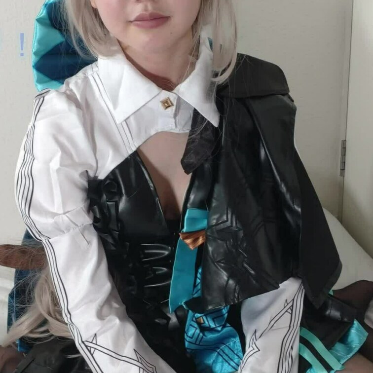コスパコ撮影会～原神 リネットちゃん～

コスプレ　原神　リネット

レオタード風の衣装と黒タイツがそそる
